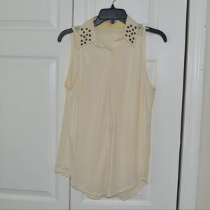🔴B1G1 free!🔴 Rewind Cream Button Sleeveless Top